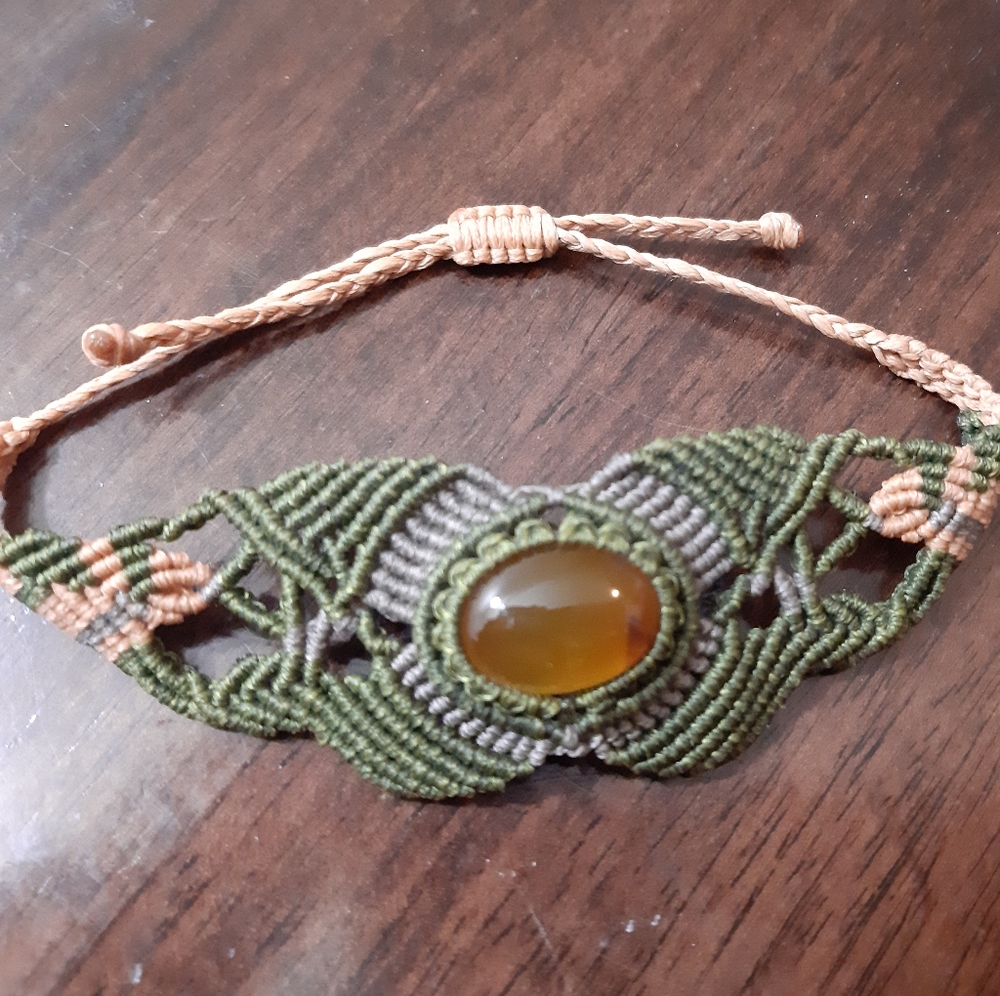 bracelet - Picture 2 of 2